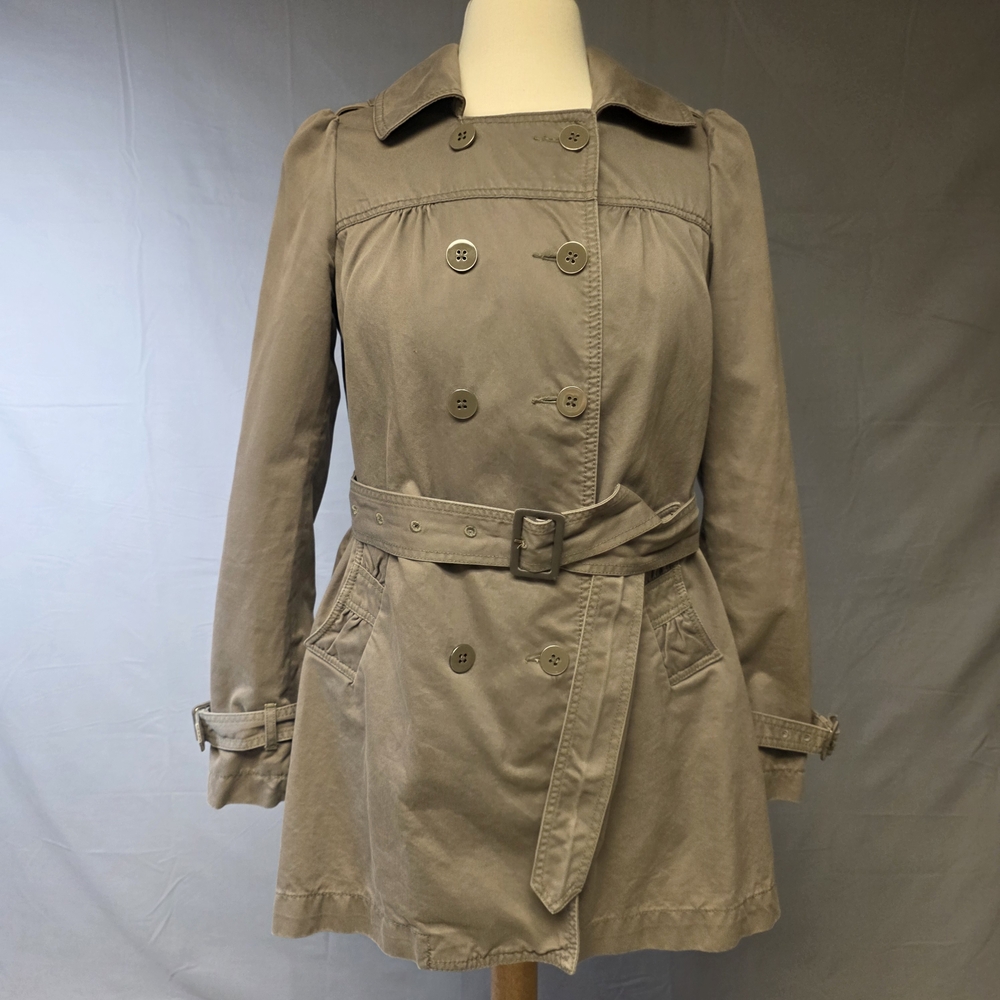 Y2K Khaki Idra Belted Coat. Medium. Great Layering Piece